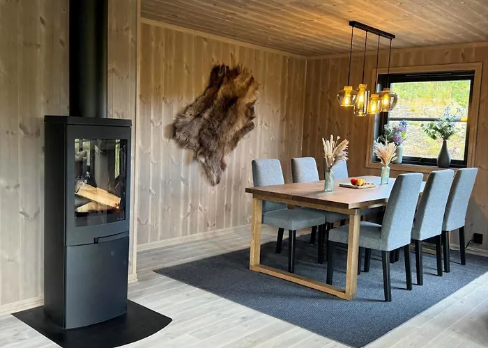 Casa de Férias Elegantes, Ruhiges In Bester Lage Fuer Alle Outdoorfans Randsverk